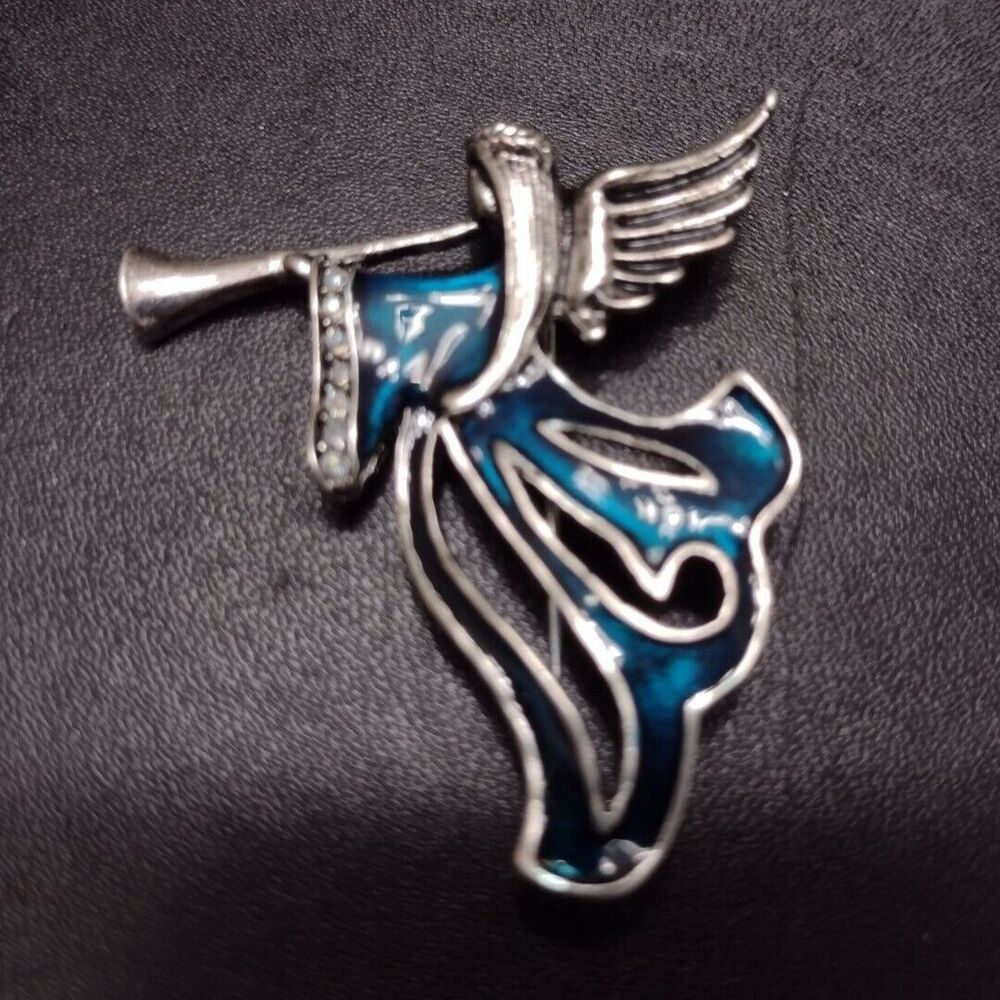 Vintage silver tone angel brooch